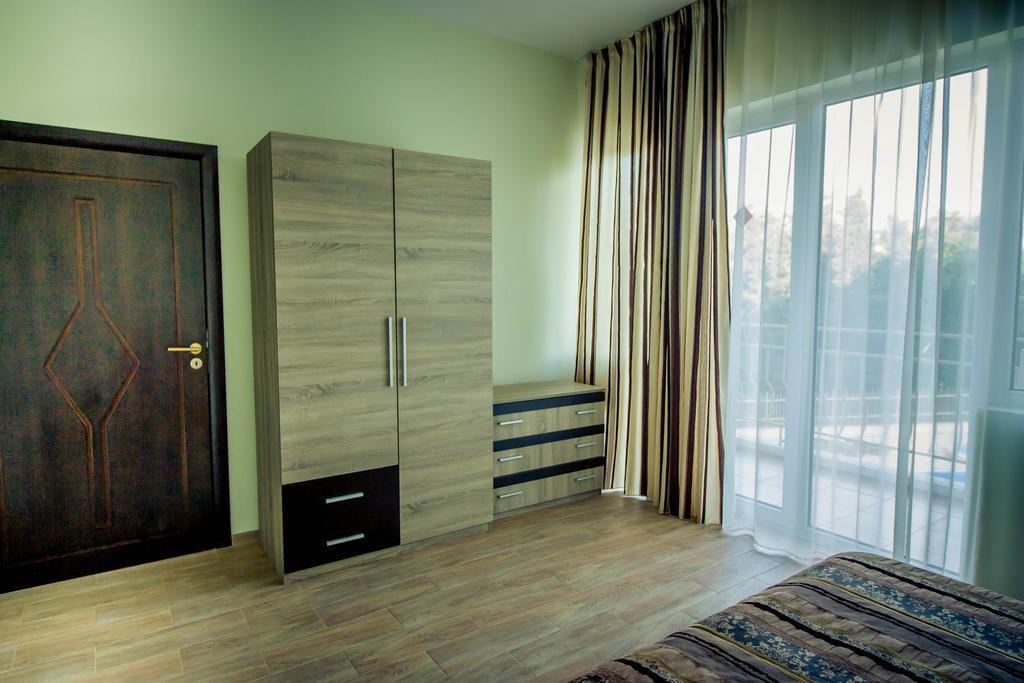 Apartcomplex Ritza Saints Constantine and Helena Exterior foto